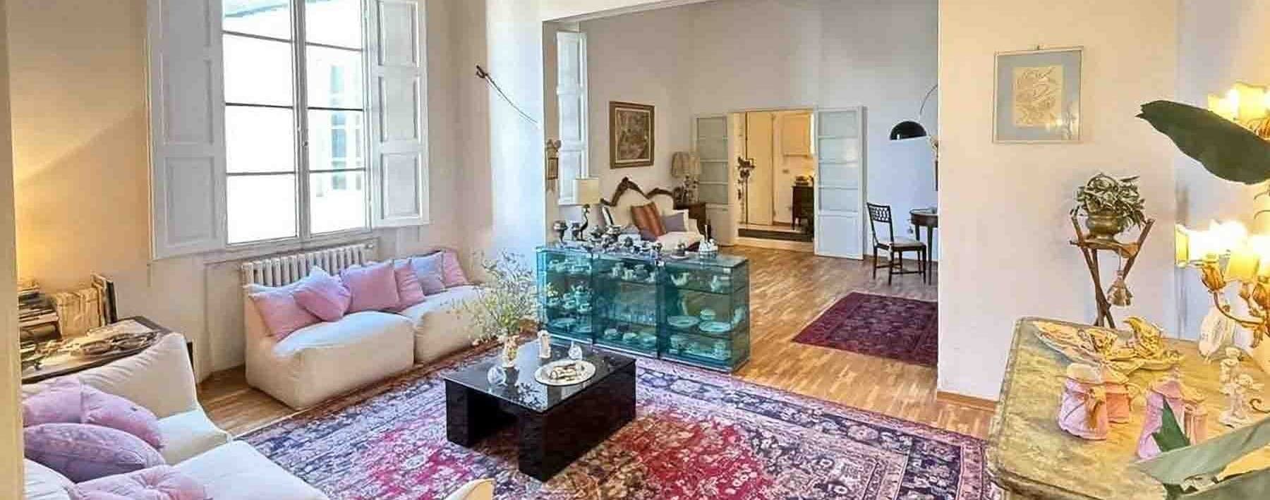 Penthouse in Florence, Tuscany with Stunning Views