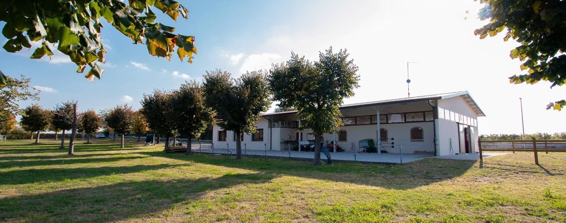 Azienda Agricola con Maneggio vicino al Lago di Garda