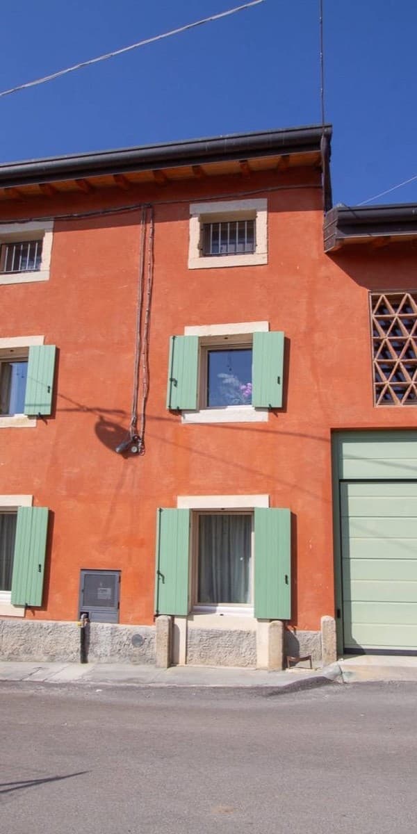 Villa di charme tra le colline di Nesente, 320 mq