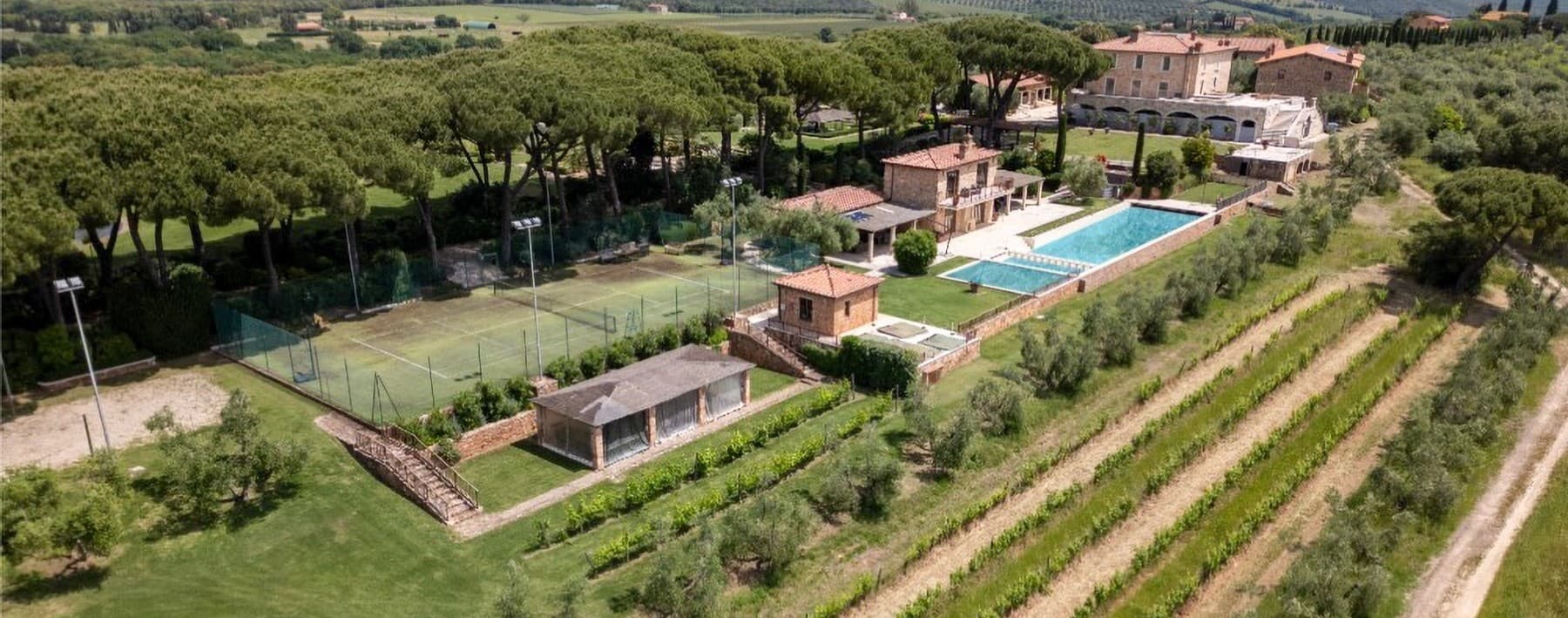 Azienda Agricola 2700mq nella splendida Toscana