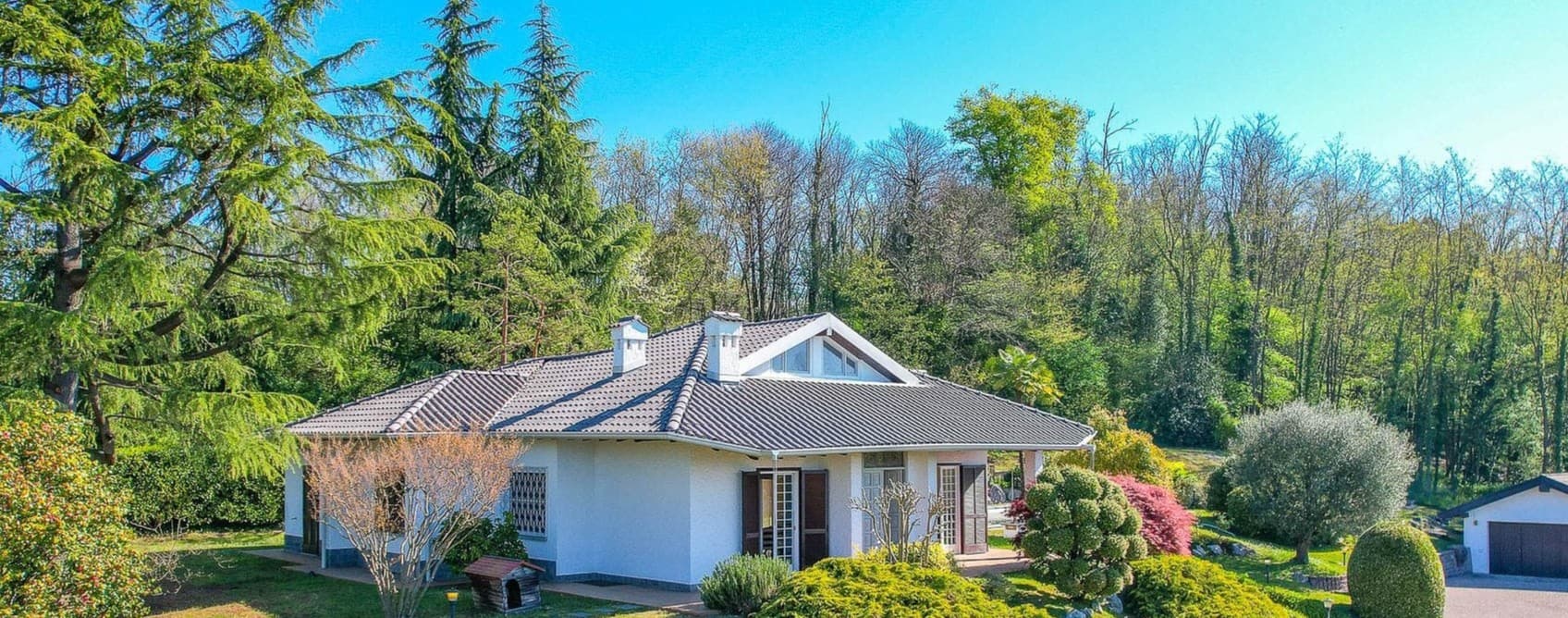 Charming Villa in Cocquo, Lombardy