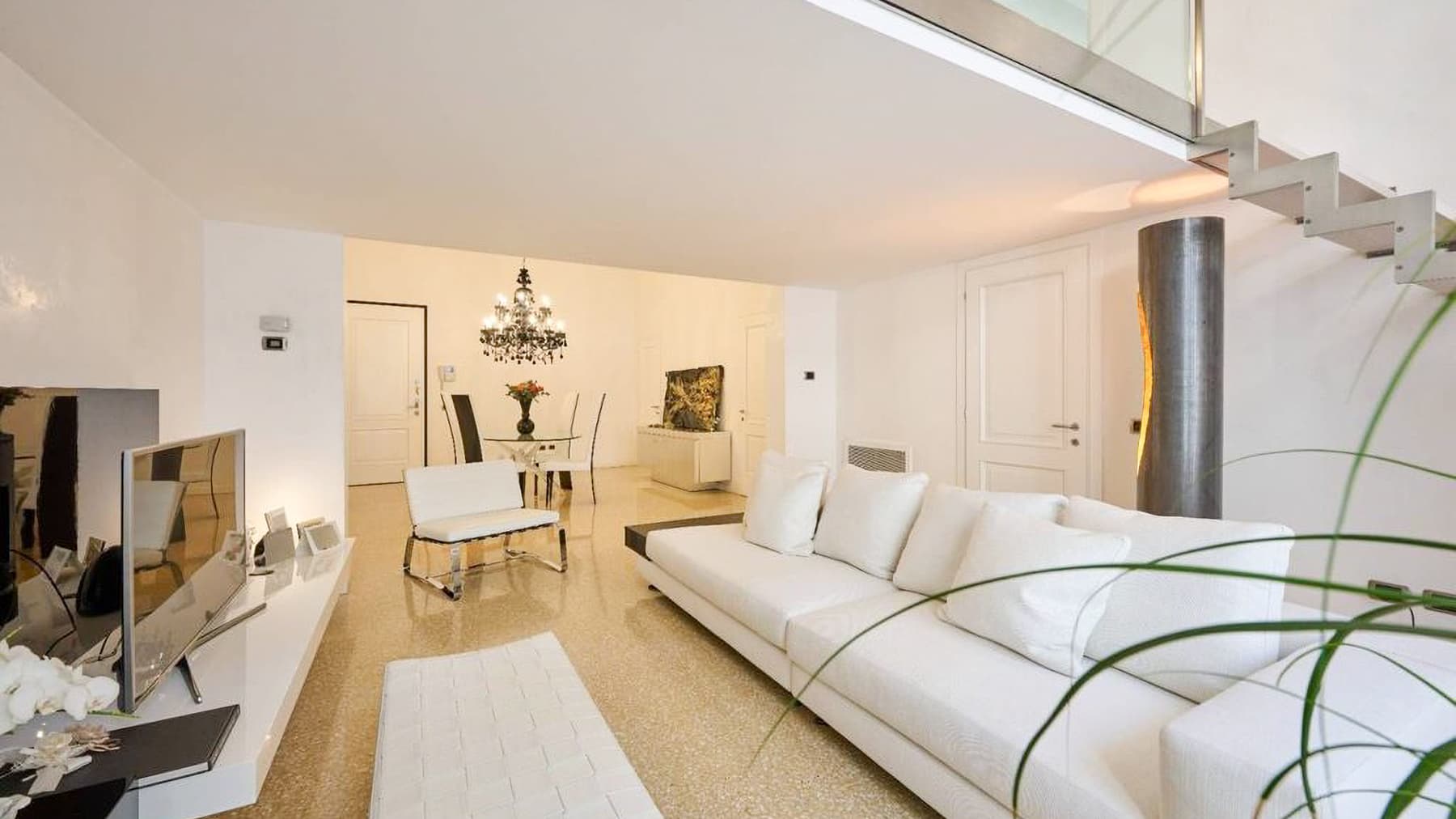 Spacious Apartment in Padova, Veneto with Garden