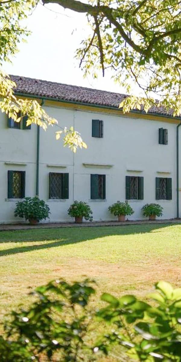 Rustic Country House in Ca' Pasqua, Veneto