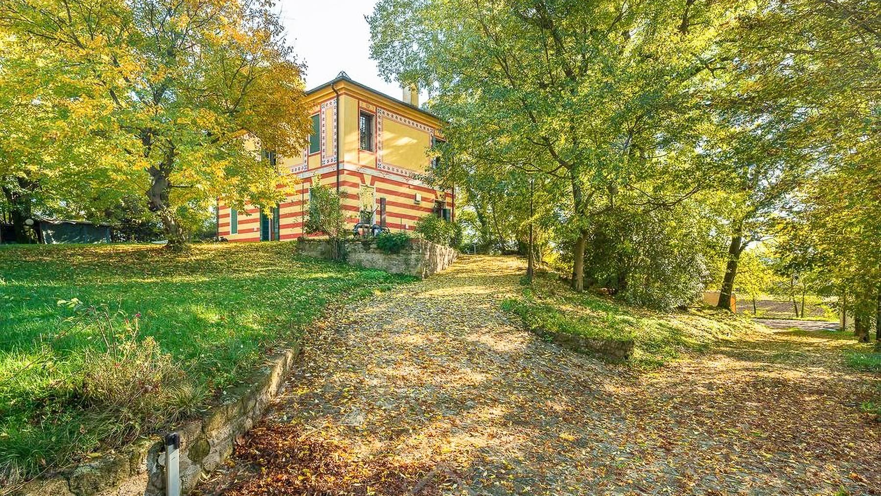 Charming Villa with Garden in Torreglia, Veneto