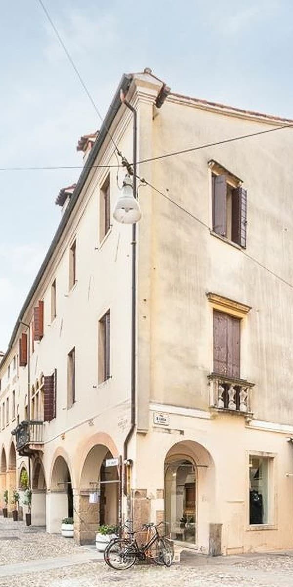 Appartamento esclusivo di 250 mq nel cuore di Padova