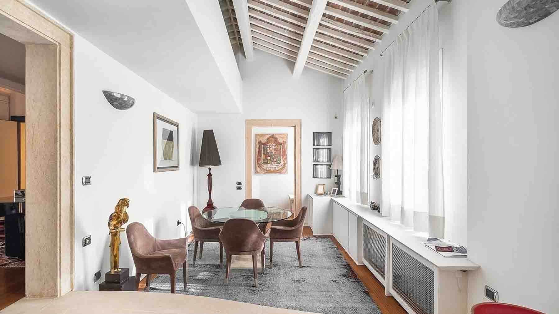 Spacious Apartment in Padova, Veneto with Terrace