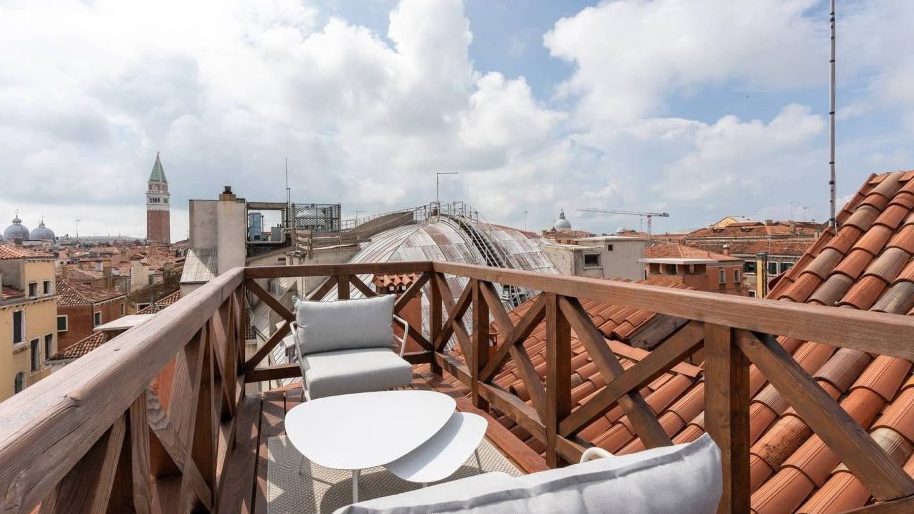 Appartamento con terrazzo panoramico a Venezia, 133 mq
