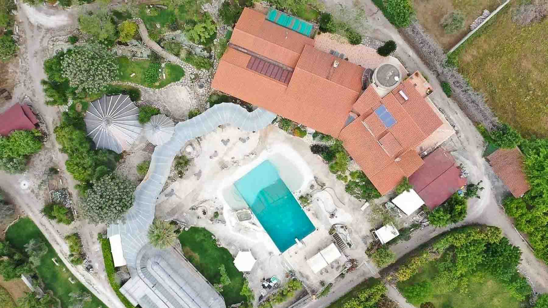 Spacious Villa with Pool in Lizzanello, Puglia