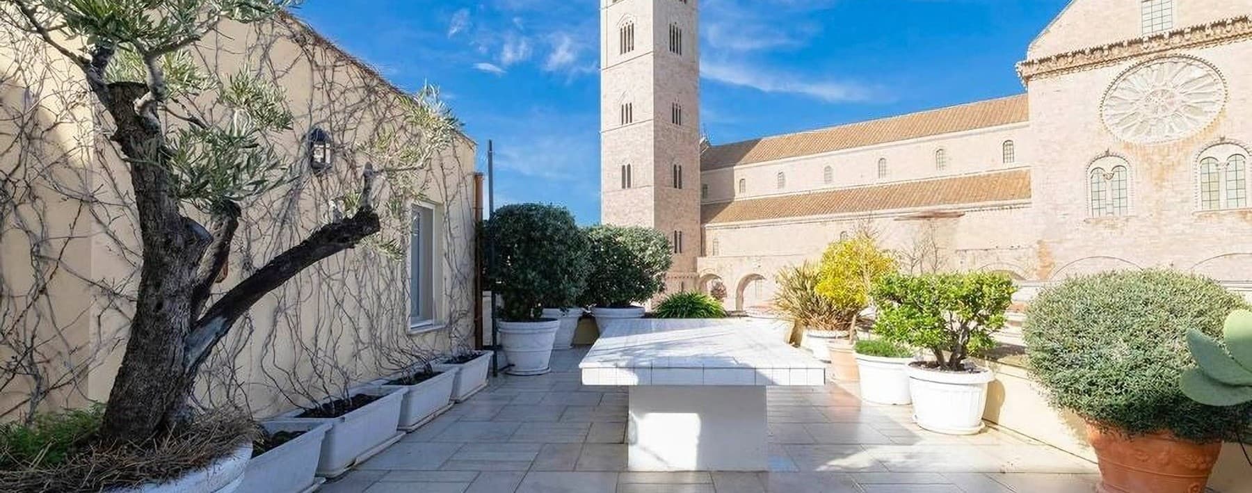 Charming Apartment in Trani, Puglia