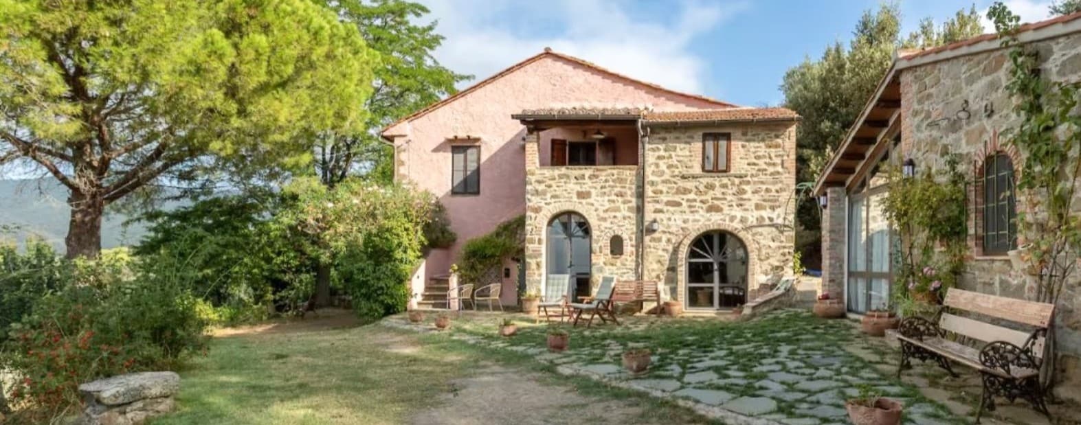Casale di 400 mq a Tuoro sul Trasimeno, Umbria