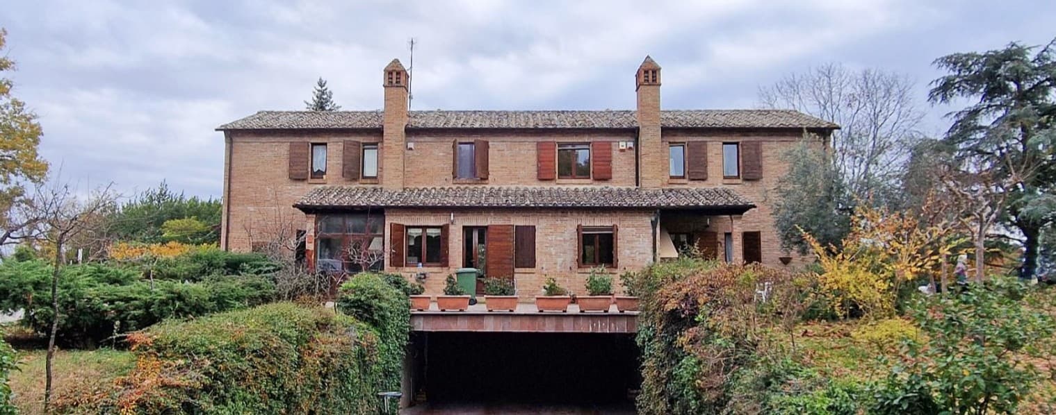 Villa panoramica a Chianciano Terme, nel cuore della Toscana