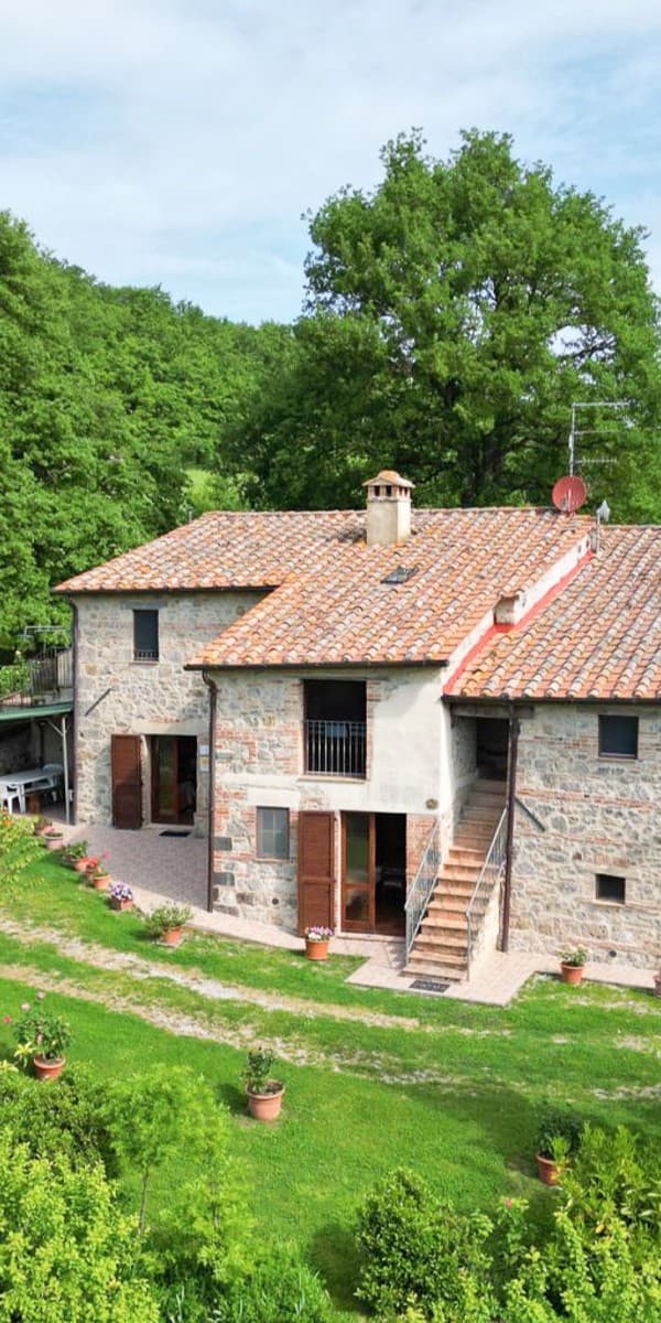 Casale incantevole in Val d'Orcia, Radicofani