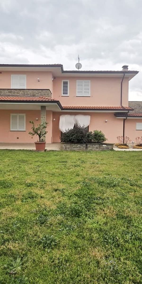 Charming Villa in Capannori, Tuscany