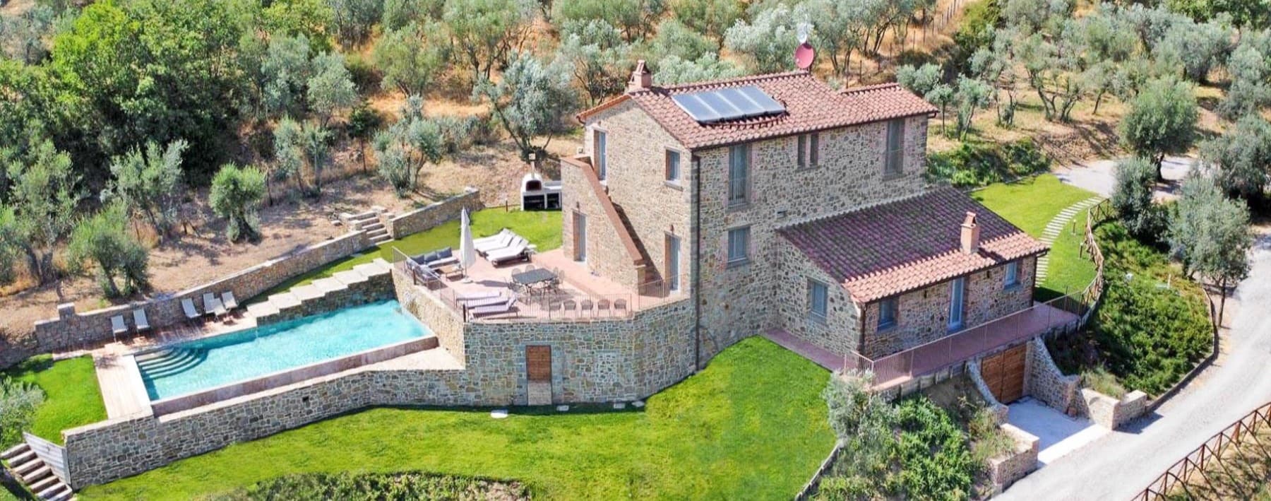Rustic Country House in Charming Cortona, Tuscany