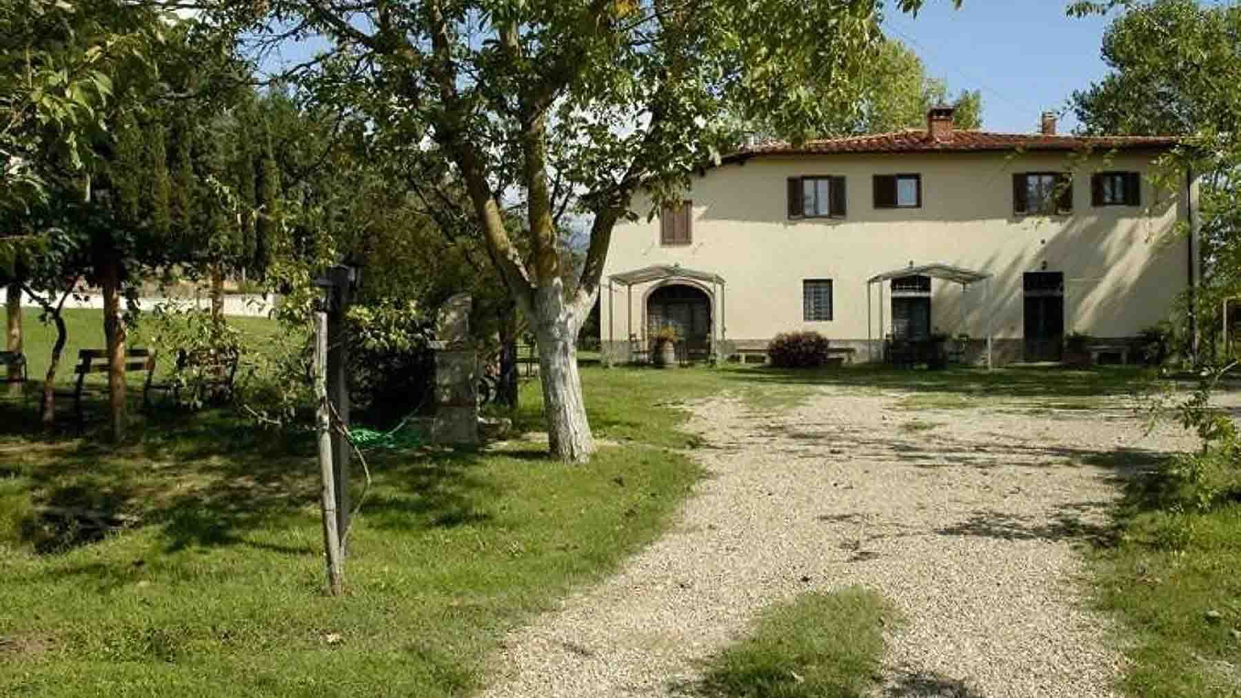 Villa with Pool and Garden in Tuscany, Terranuova Bracciolini