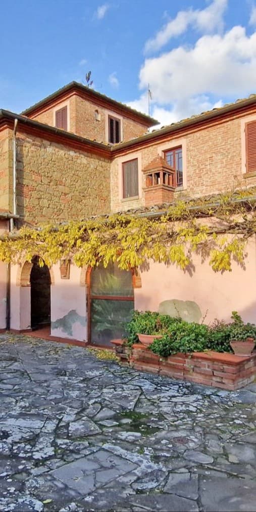 Rustic Country House in Foiano della Chiana, Tuscany