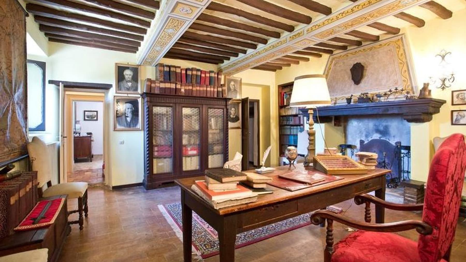 Spacious Villa in Pigge, Umbria with Private Garden