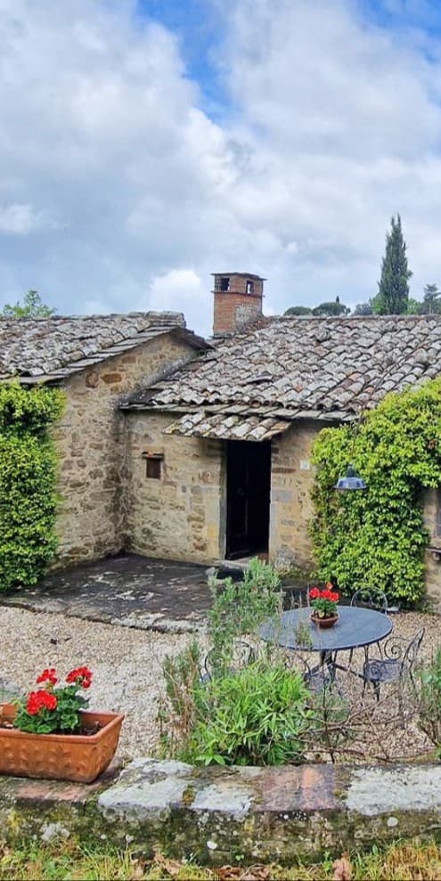 Rustic Country House in Charming Cortona, Tuscany