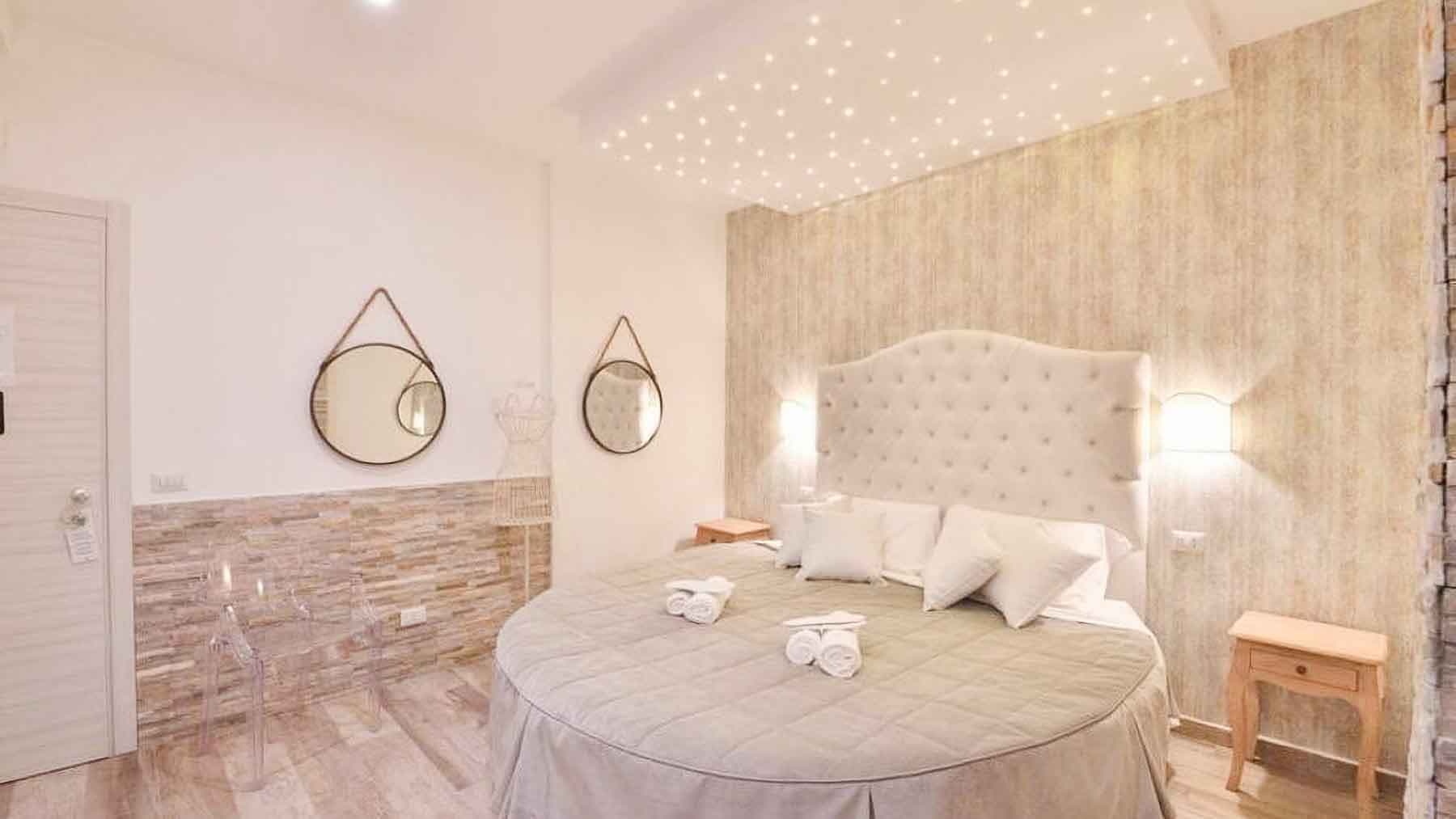 Appartamento a Roma: 186 mq, 6 camere, ascensore