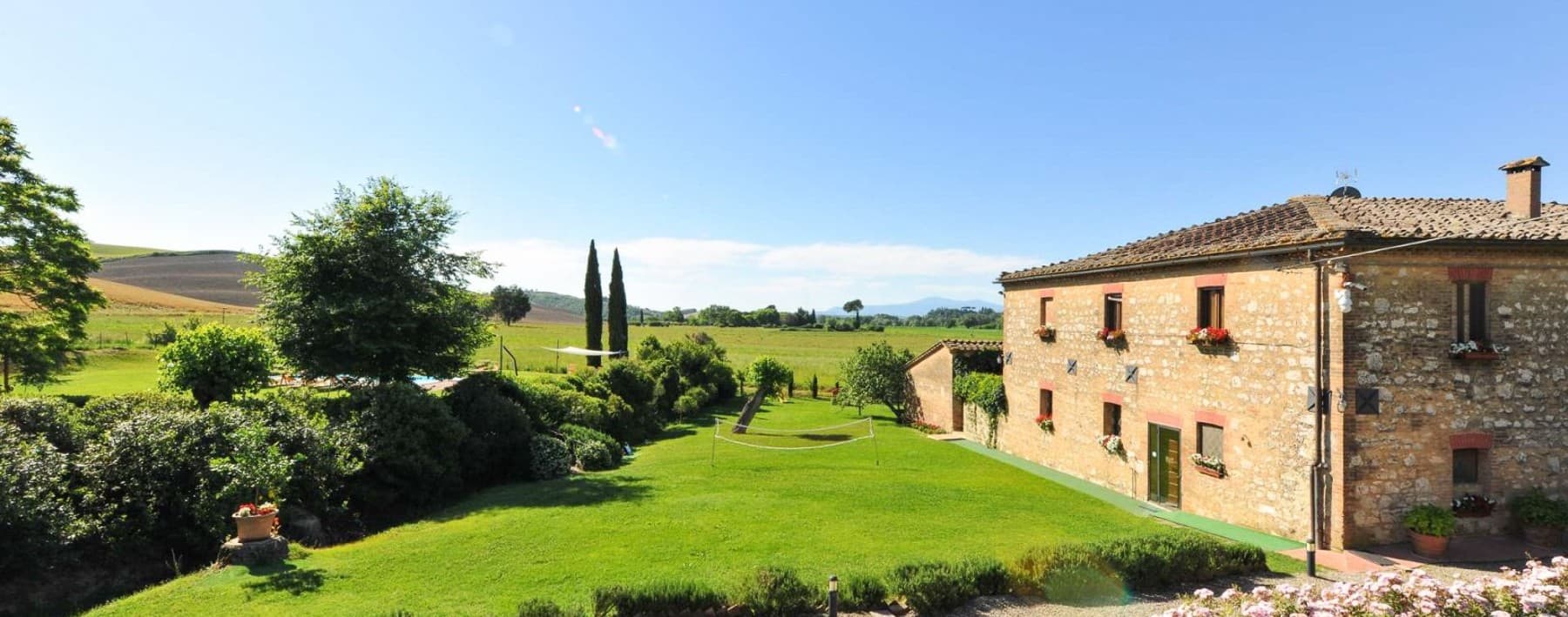 Casale a Monteroni d'Arbia nel cuore delle Crete Senesi