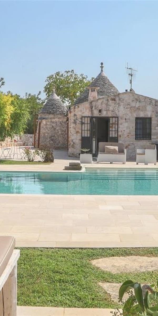 Trullo esclusivo con piscina a Castellana Grotte, Puglia