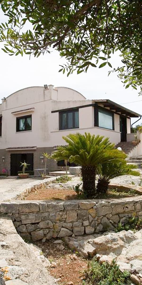 Charming Villa in Ostuni, Puglia's Enchanting Gem