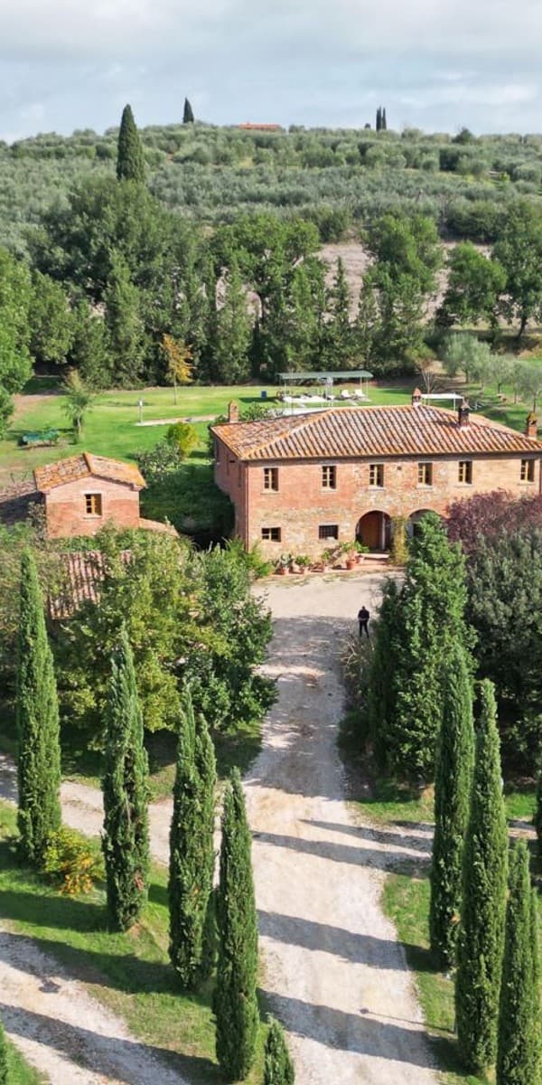Casale storico in Toscana, 530 mq a Foiano della Chiana