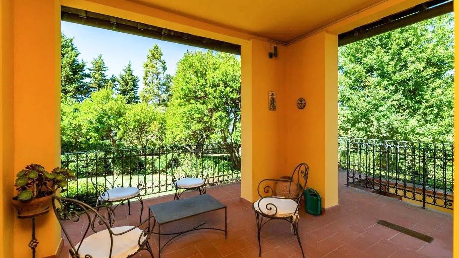 Spacious Villa with Pool in Certaldo, Tuscany