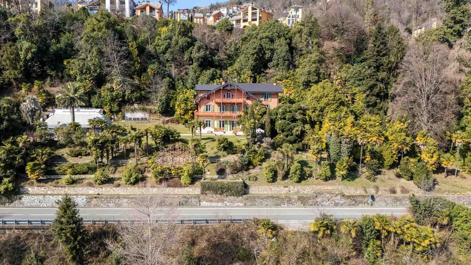 Villa storica a Susello, vista Lago Maggiore