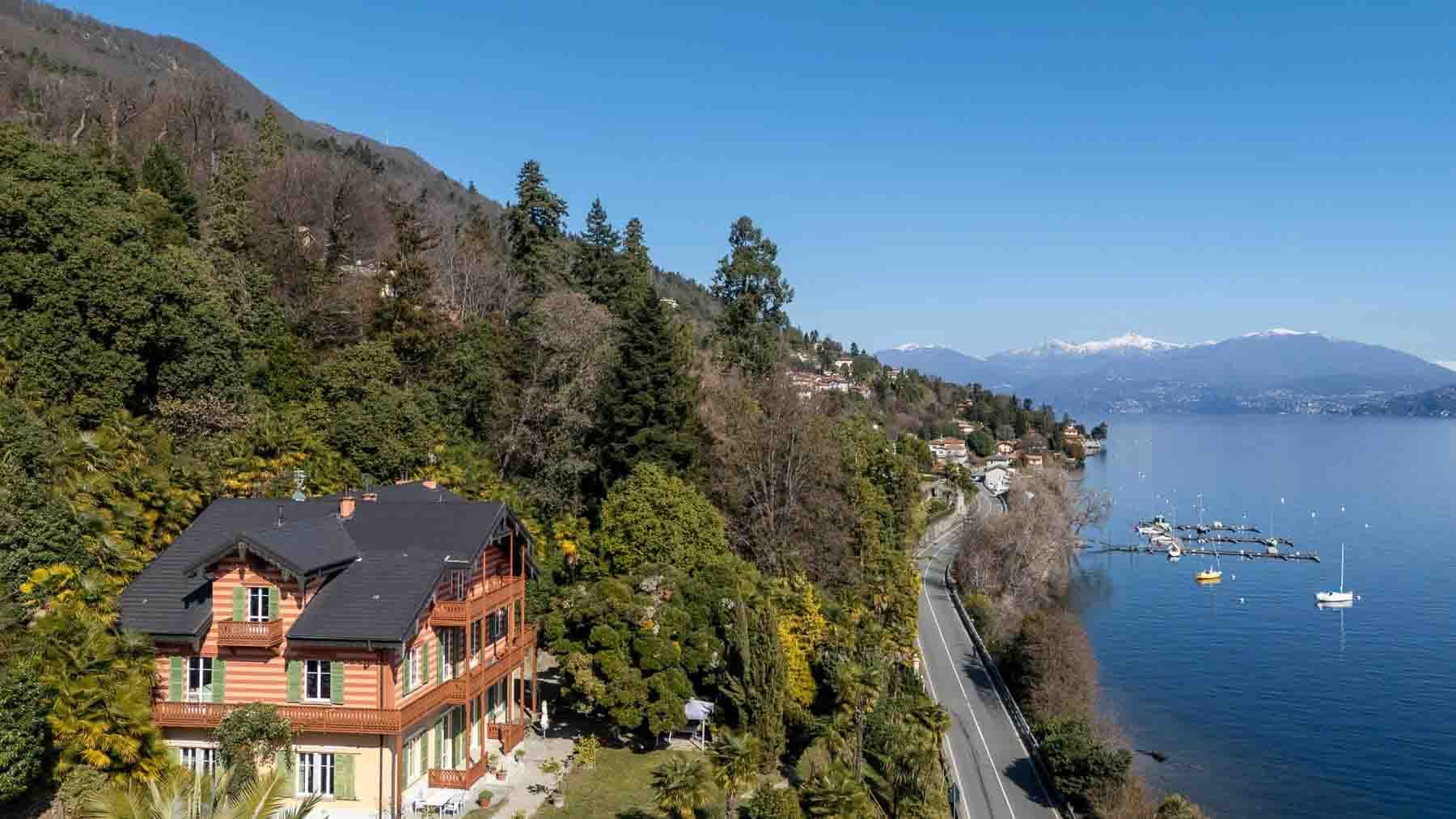 Villa storica a Susello, vista Lago Maggiore