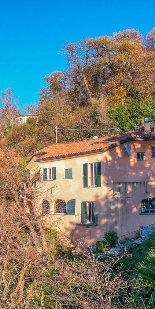 Villa esclusiva a Leggiuno, Lago Maggiore