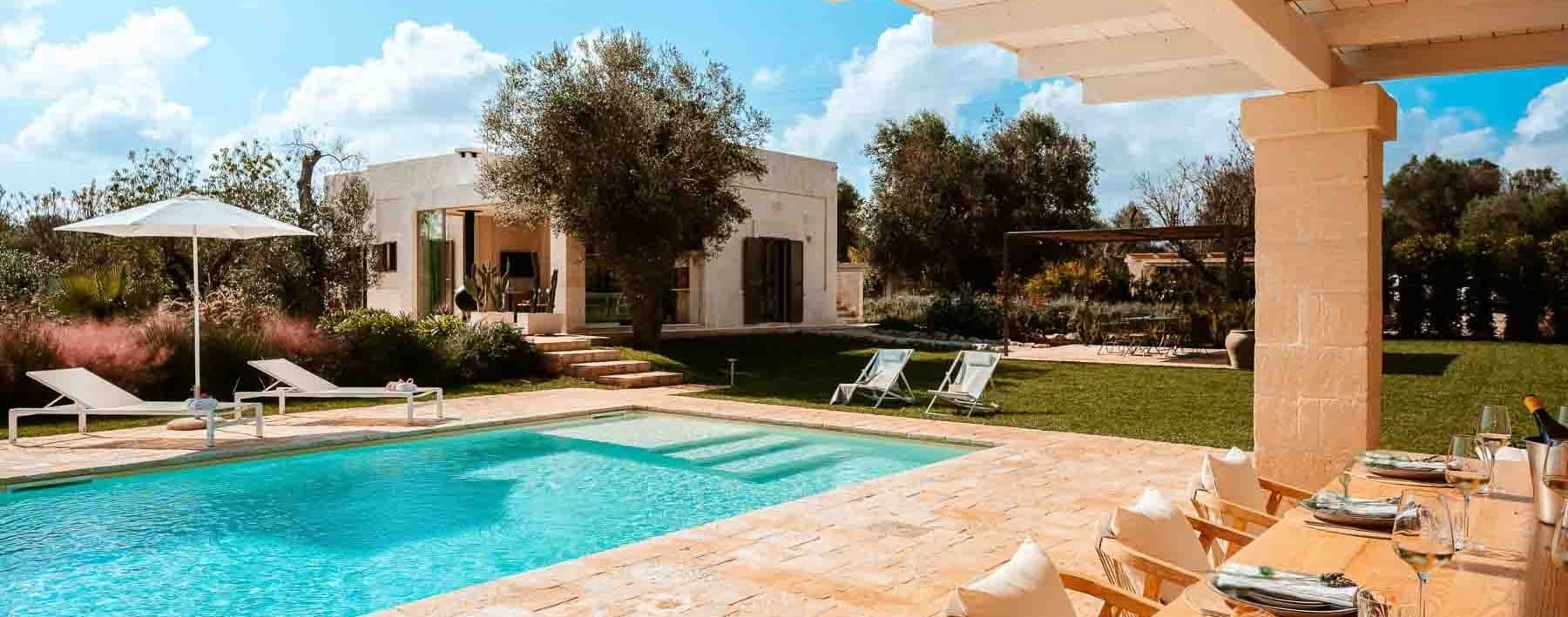 Charming Villa in Ostuni, Puglia's Scenic Beauty