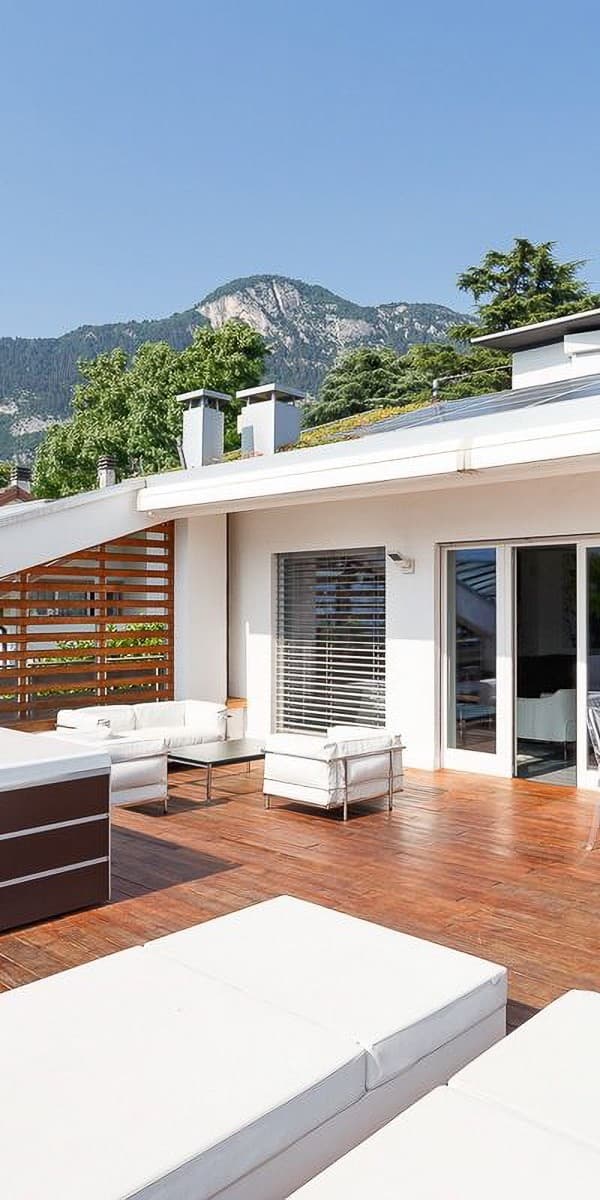 Attico di lusso con terrazzo panoramico a Trento
