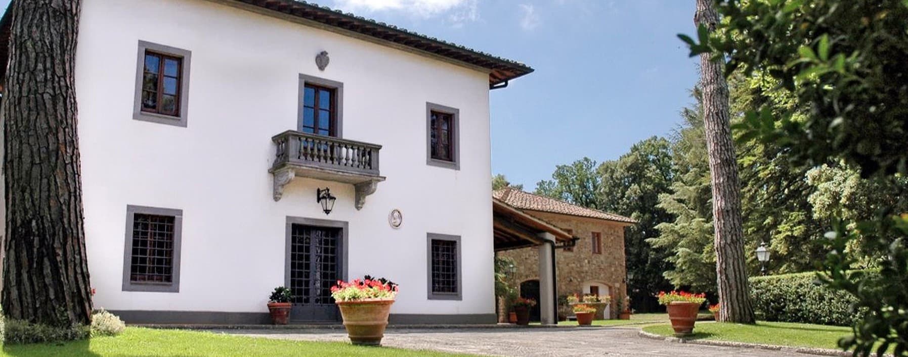 Villa storica con piscina nella campagna Toscana