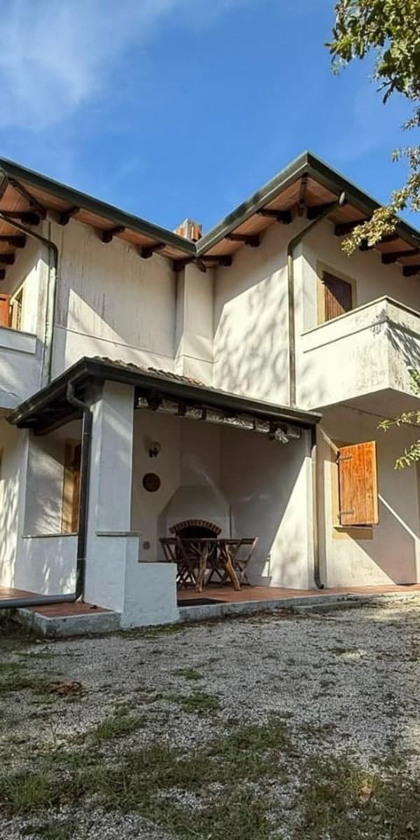 Charming Villa in Massa, Tuscany