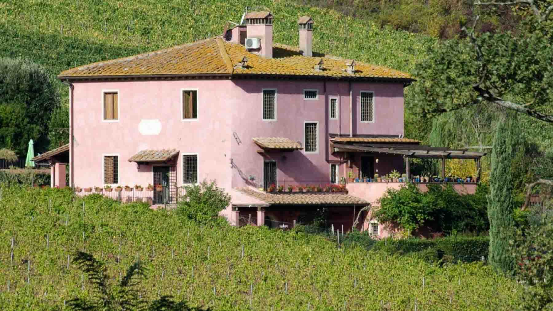 Casale in Toscana con piscina e giardino a Montespertoli
