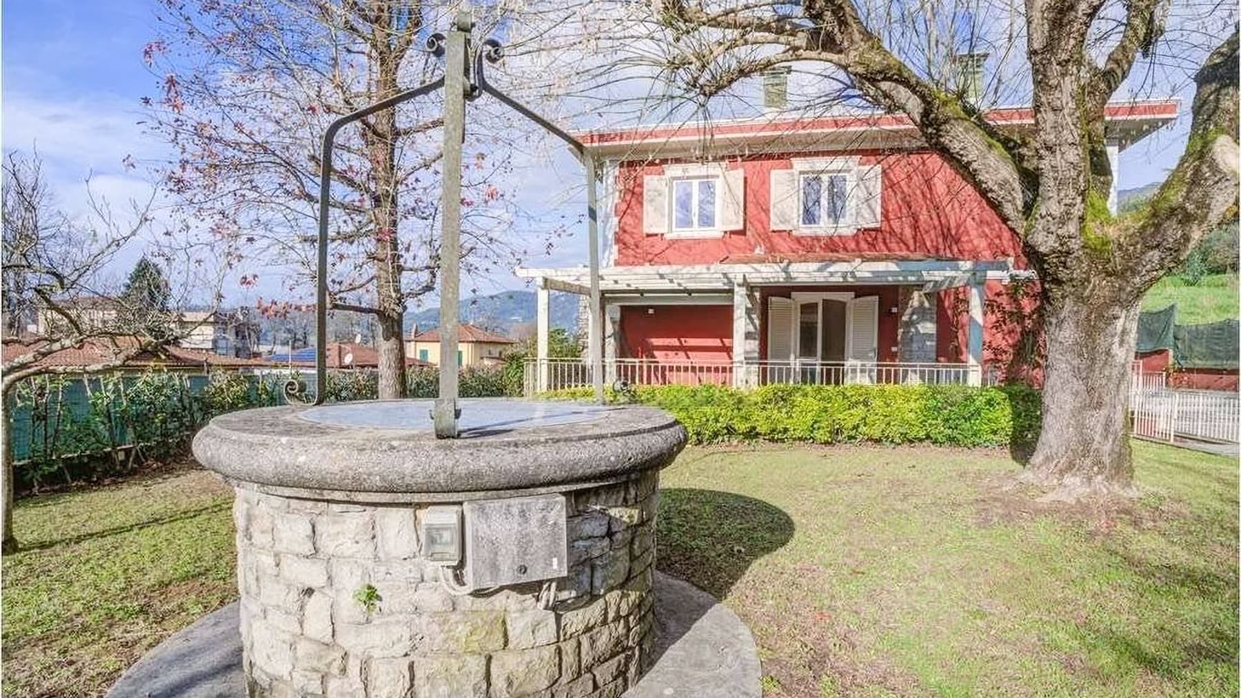 Spacious Villa in Versilia, Tuscany with Garden Charm