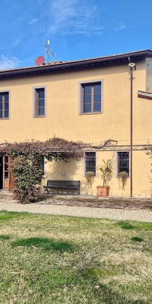 Charming Rustic House in Vicopisano, Tuscany