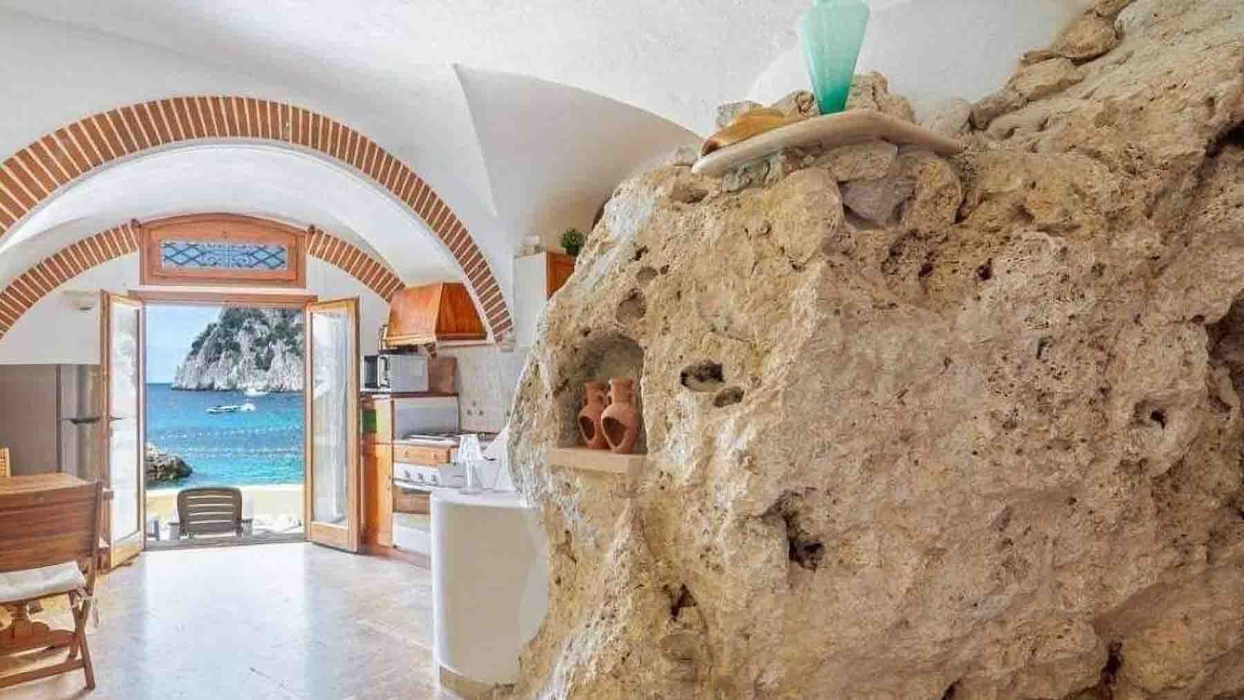 Appartamento esclusivo con vista mare a Capri