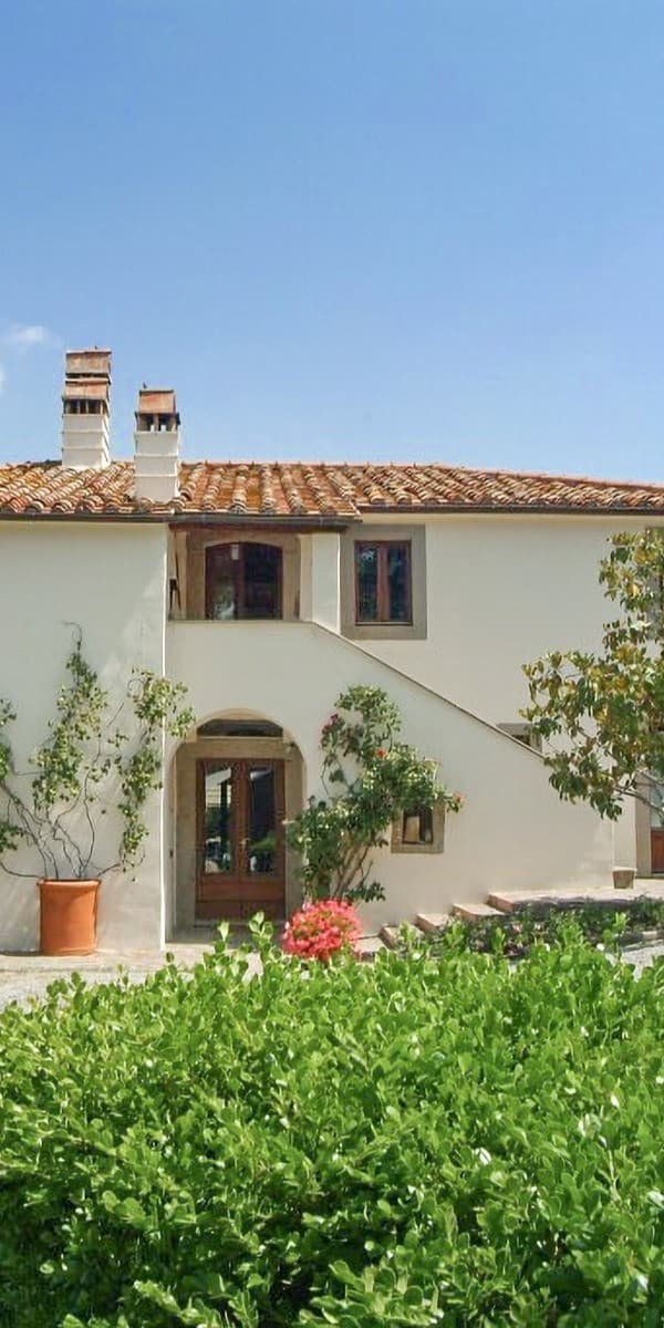 Charming Rustic House in Seggiano, Tuscany