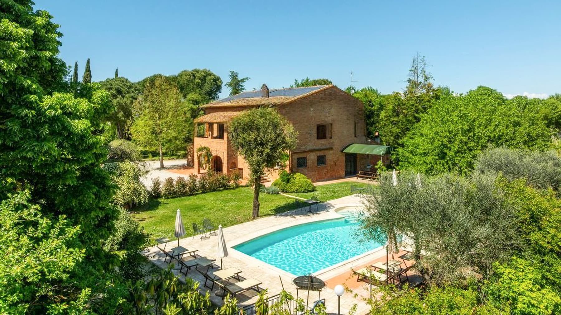 Charming Tenuta-Complesso in Montepulciano, Tuscany