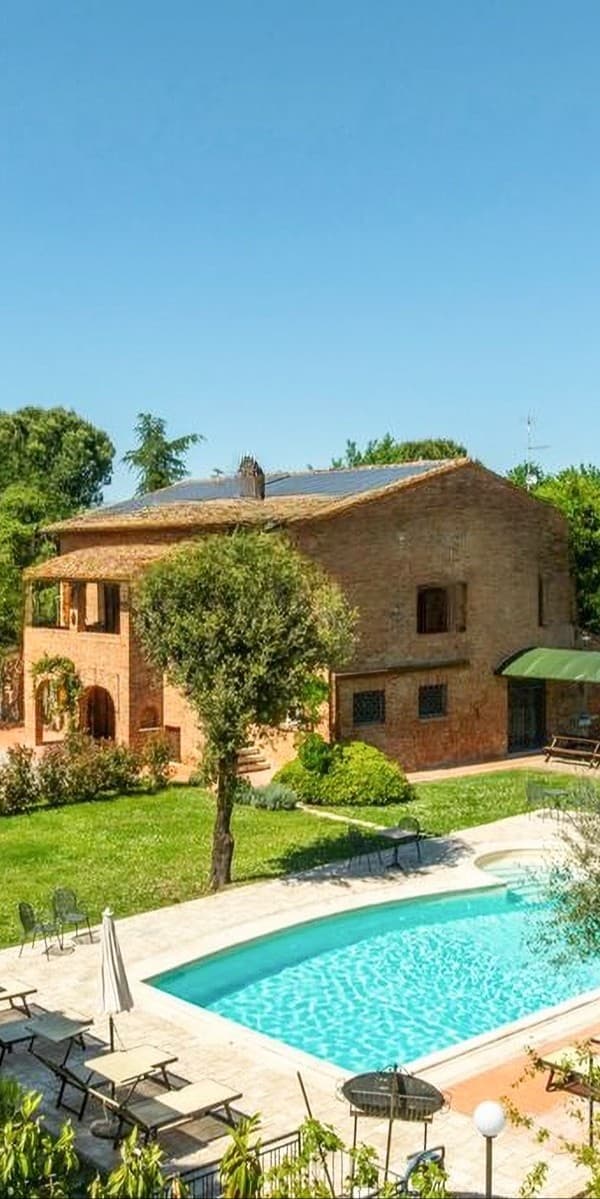 Charming Tenuta-Complesso in Montepulciano, Tuscany