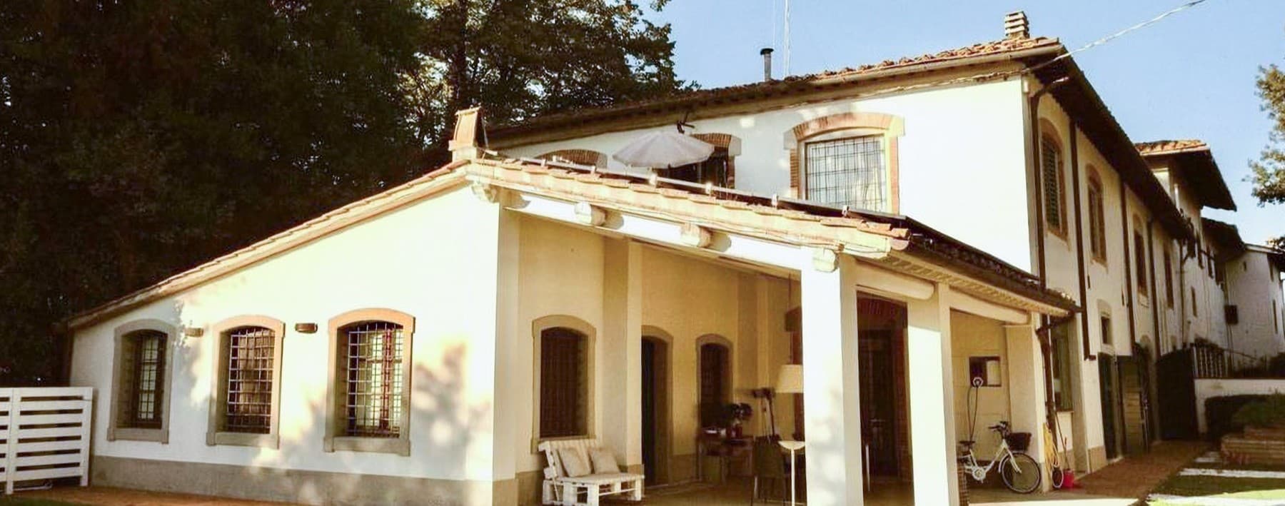Villa esclusiva a Mantignano, nel verde della Toscana