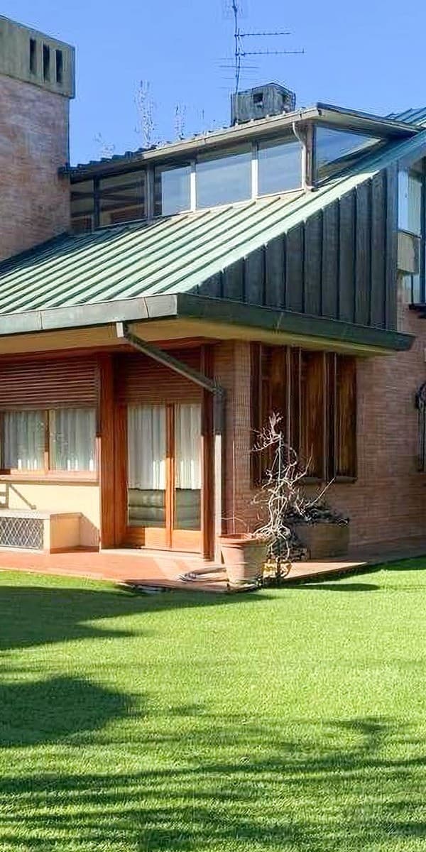 Villa indipendente tra le colline di Firenze