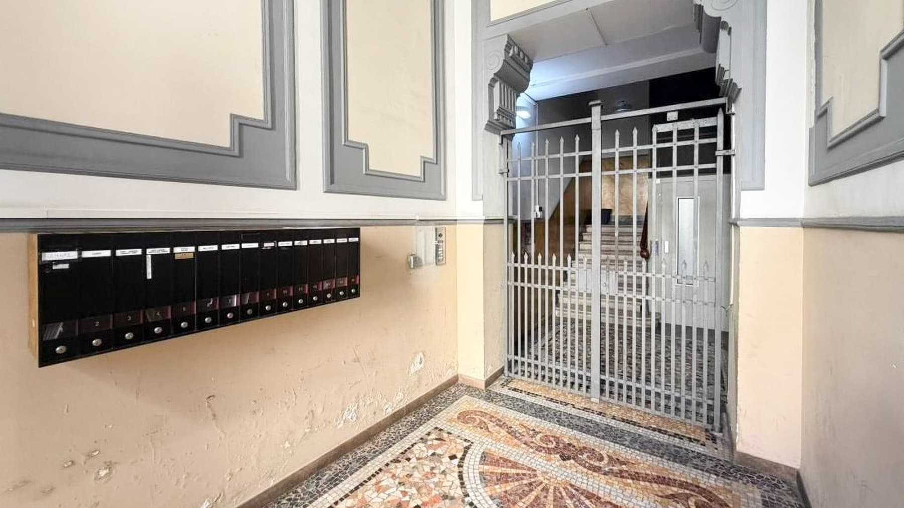 Appartamento esclusivo a Firenze, 140 mq di storia e charme