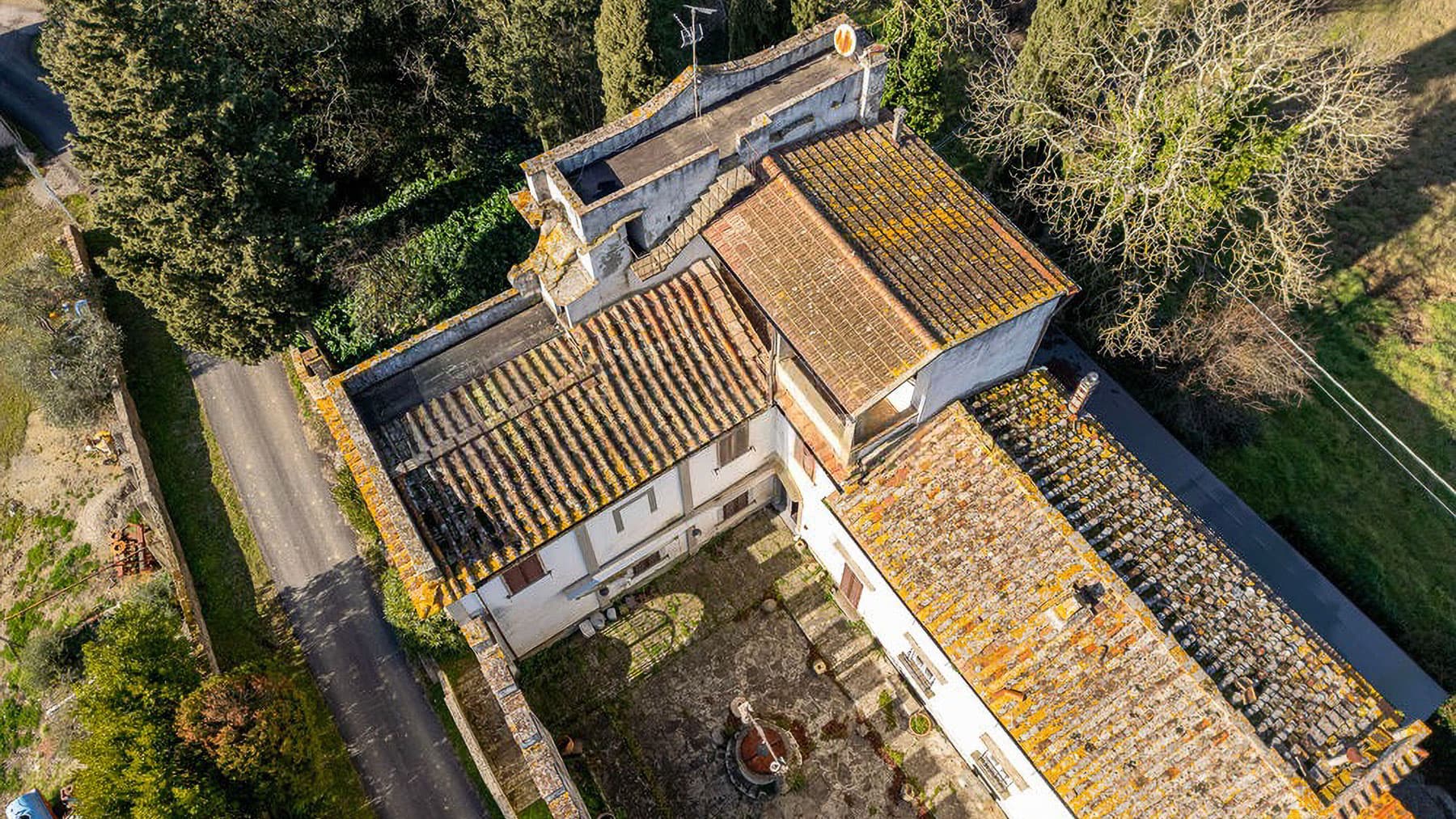 Edificio storico, Lastra a Signa: Eleganza settecentesca