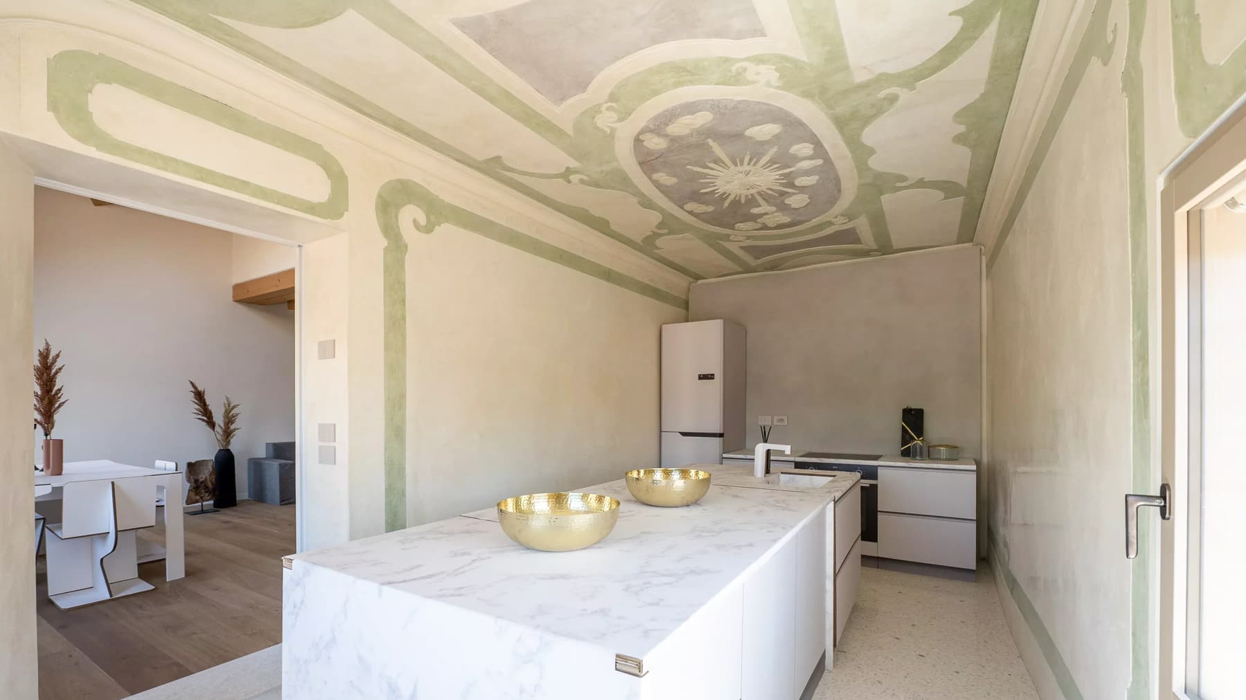 Historic Apartment in Treviso, Veneto Charm