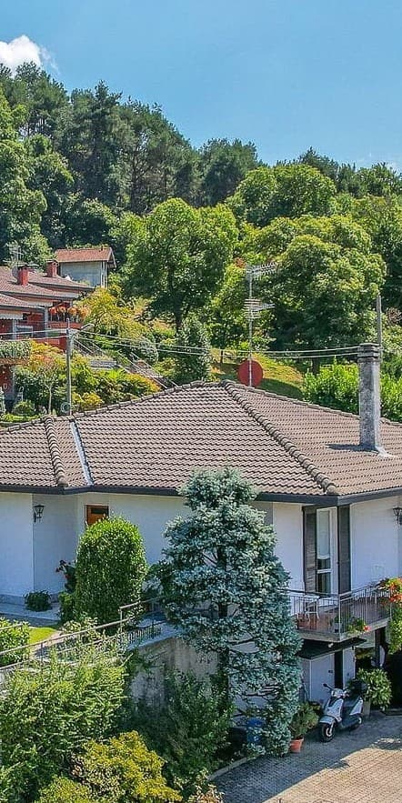 Villa indipendente con vista Lago Maggiore a Ranco