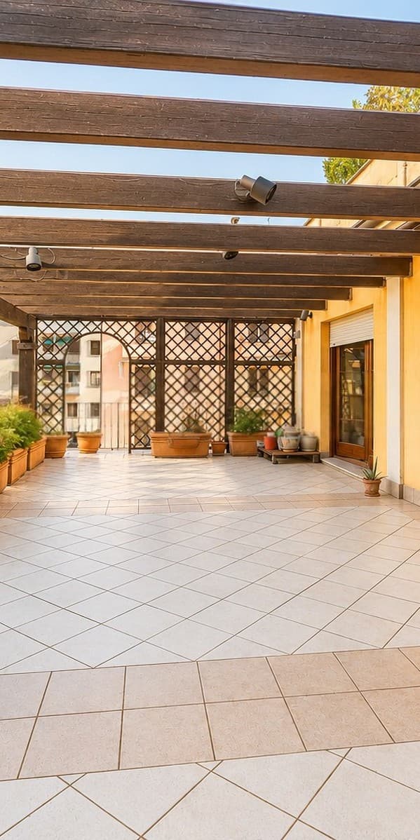 Appartamento esclusivo con terrazza nel cuore di Brescia