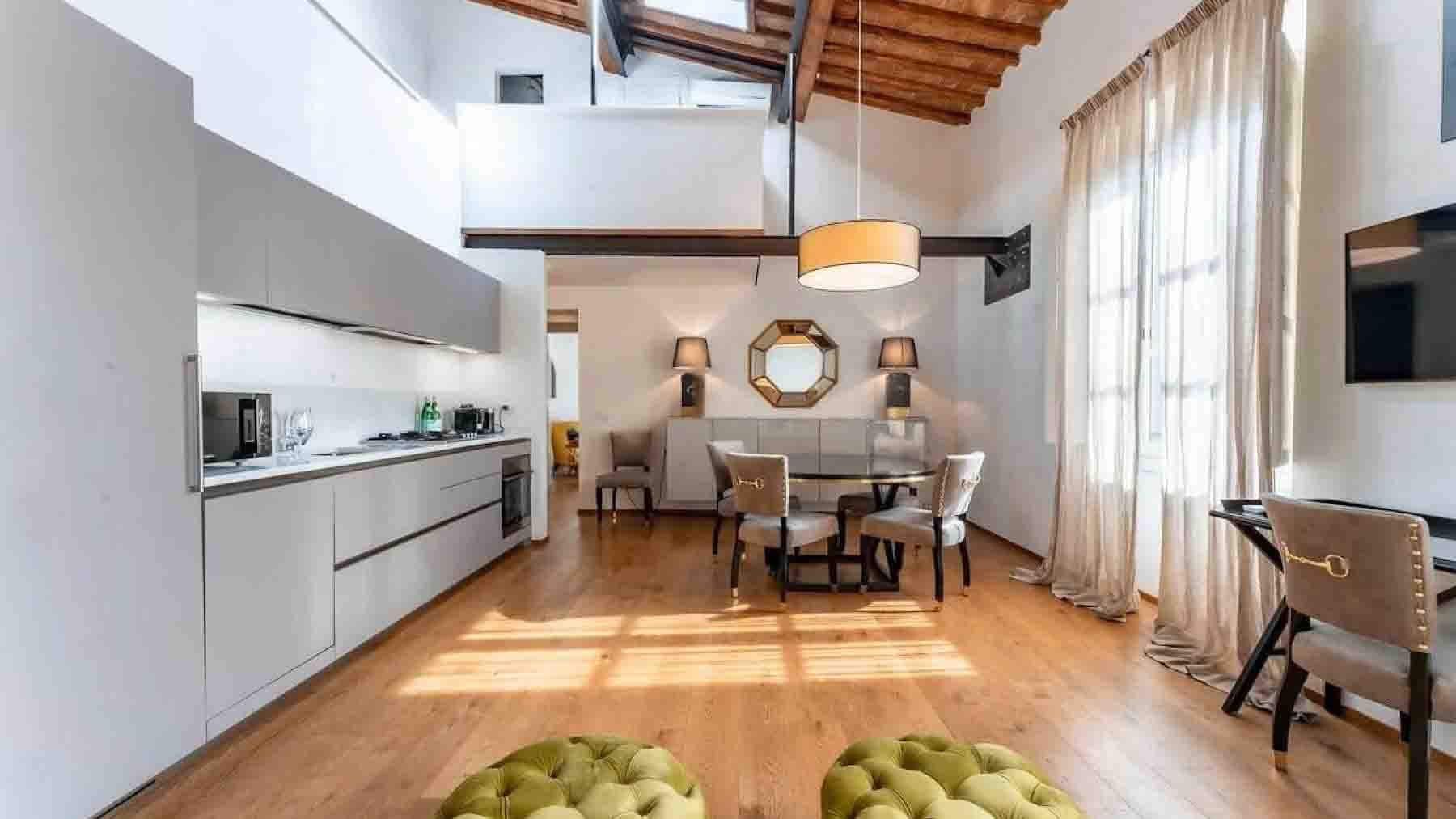 Appartamento Elegante con Giardino a Firenze